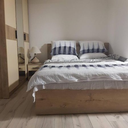אוהריד Tiny House Veronia מראה חיצוני תמונה